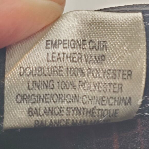 Blondo Victory Black Suede Ankle Boots Waterproof Side Zip Women's Size 8 - Picture 11 of 12